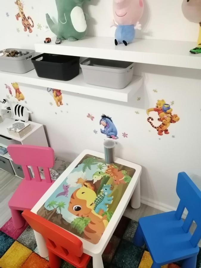 Familien Fewo Wohnung 1 Mit Kinder Spielecke Erdgeschoss An Der Muhle Am Wochenmarkt 브레머하펜 외부 사진