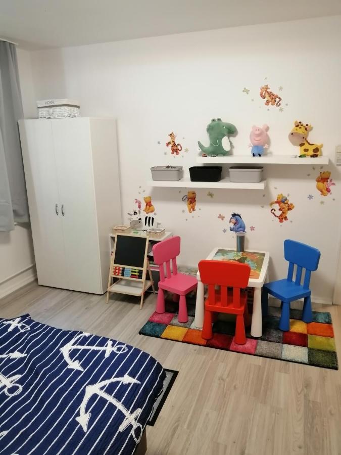 Familien Fewo Wohnung 1 Mit Kinder Spielecke Erdgeschoss An Der Muhle Am Wochenmarkt 브레머하펜 외부 사진