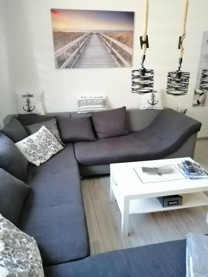 Familien Fewo Wohnung 1 Mit Kinder Spielecke Erdgeschoss An Der Muhle Am Wochenmarkt 브레머하펜 외부 사진